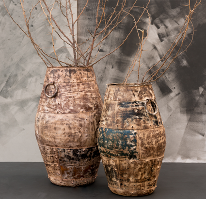 Modern planter pot with artistic design to add charm to home interiors and gardens